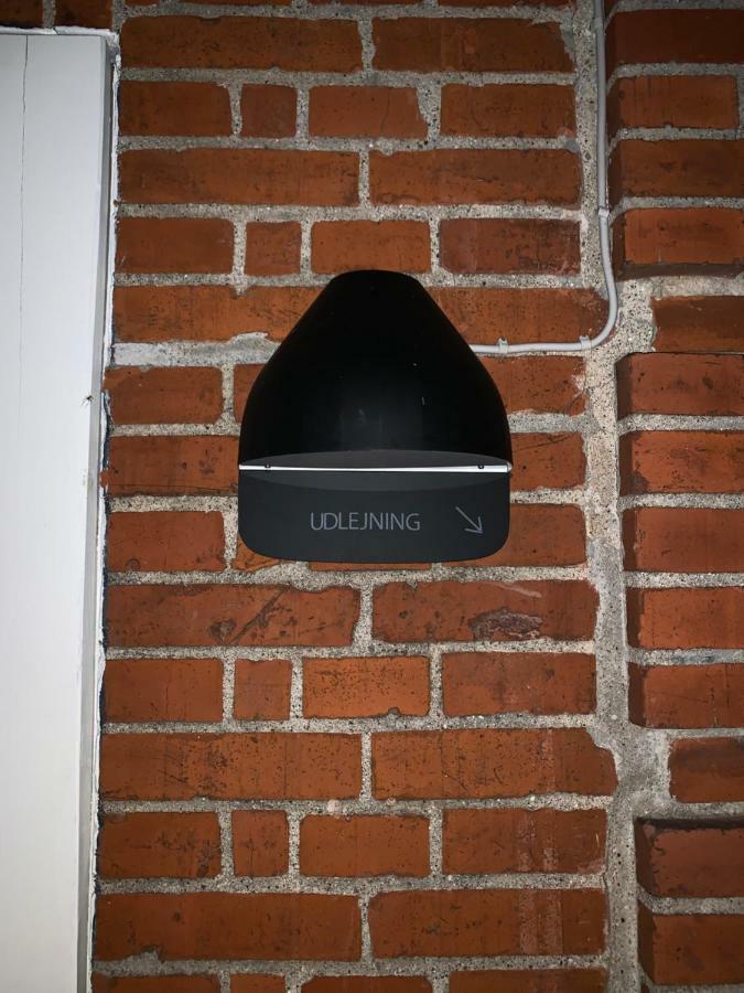 H. C. Lumbyes Vej - Kaelderlejlighed Odense Luaran gambar